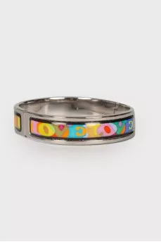 Bracelet with enamel