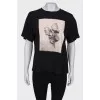 Black printed T-shirt