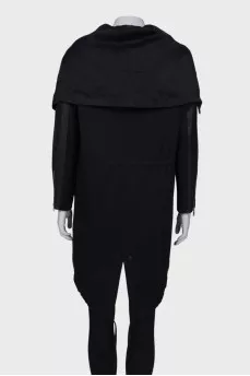 Parka with leather sleeves