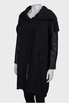 Parka with leather sleeves