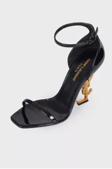 Opyum sandals