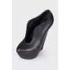 Leather wedge shoes