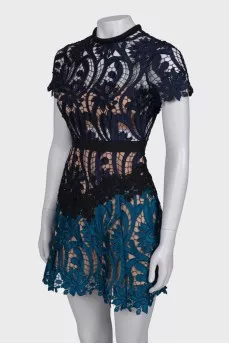 Lace fitted dress