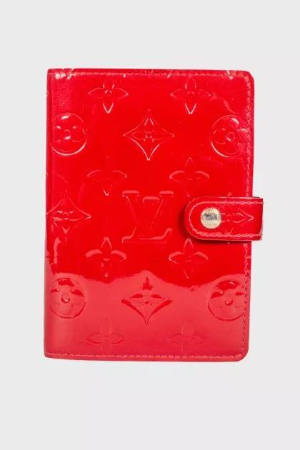 Leather notebook with embossing