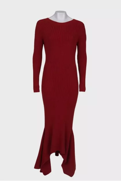 Maxi dress with open back