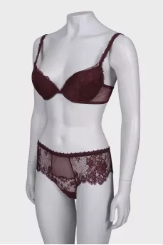 Purple lace lingerie with roses, with tag