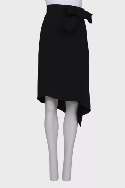 Black wrap skirt with tag