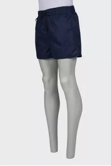 Men's shorts with back pocket