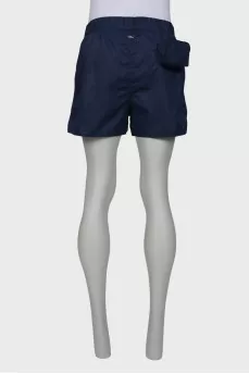 Men's shorts with back pocket