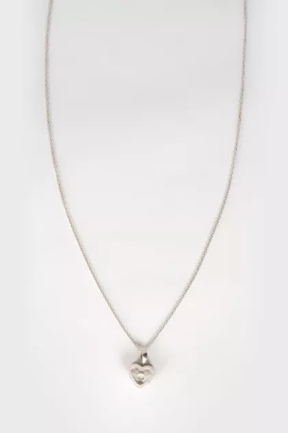 Heart-shaped gold pendant