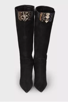 Pointed toecap suede ankle boots