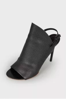 Black leather sandals