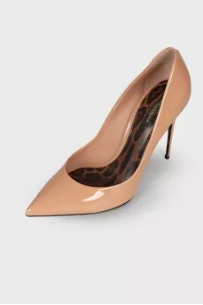 Lacquer high heel shoes