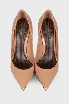 Lacquer high heel shoes