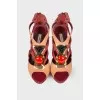 Leather sandals with geometric decor