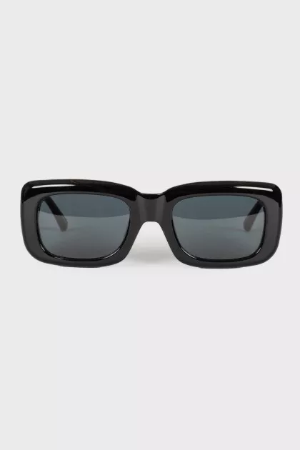 Rectangular sunglasses