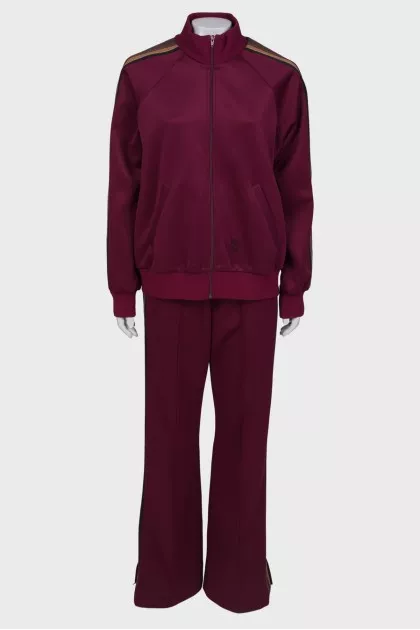 Tracksuit FW17 Runway Track