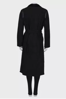 Reversible black coat with tag