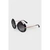 Round sunglasses