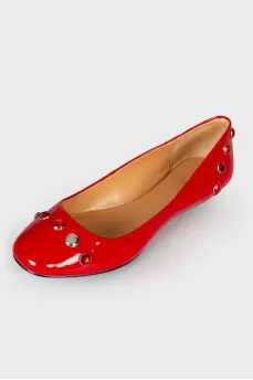 Lacquered ballerinas with rhinestones