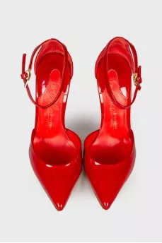 Red patent leather pumps