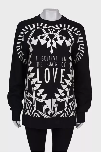 Black sweatshirt in print