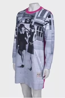 Pink dress in print