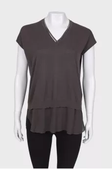 Blouse with rhinestones at the gate