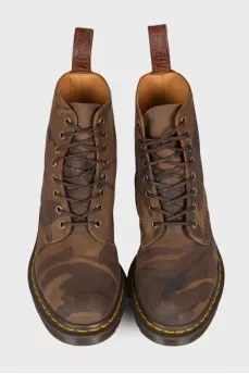 Boots in camouflage print