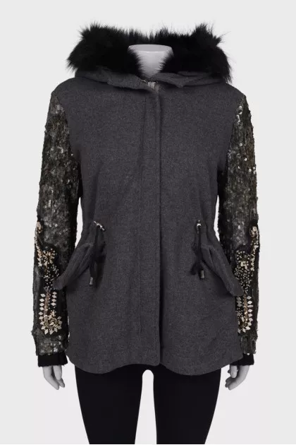 Parka with fur hood