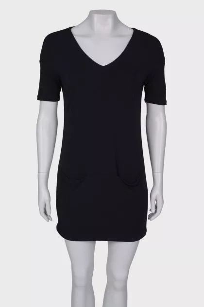 V-neck dress