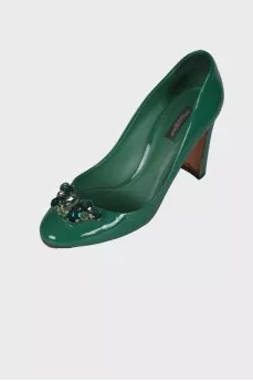 Green shoes with rhinestones