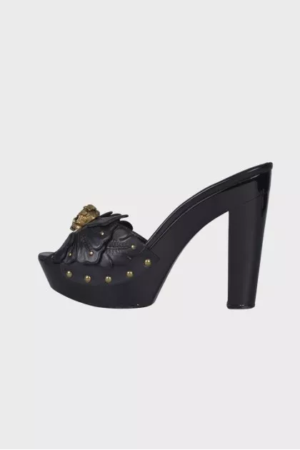 Decorated leather mules