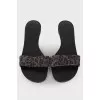 Slippers in leopard print with rhinestones