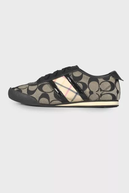 Textile sneakers with brand logo