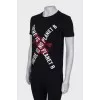 Black t-shirt with tag print
