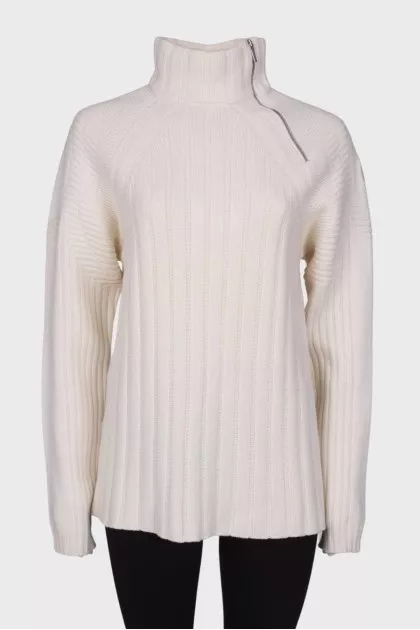 Wool sweater with zip