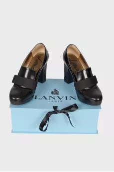 Black high heels