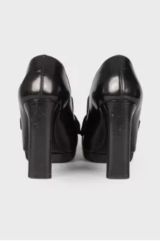 Black high heels