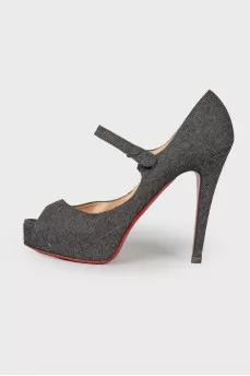 Open toecap textile shoes