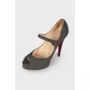 Open toecap textile shoes