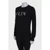Black straight sweatshirt