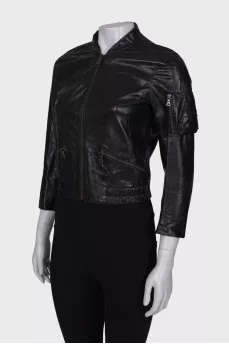 Cropped leather jacket