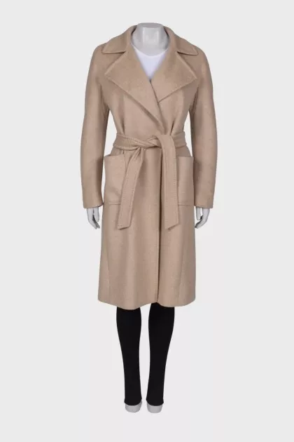 Waisted cashmere coat