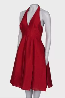 Pleated dress with tag