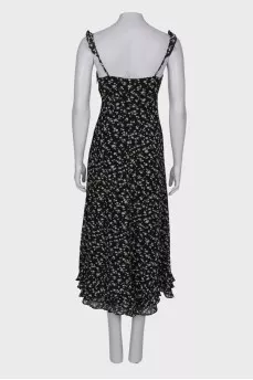 Dress in floral print