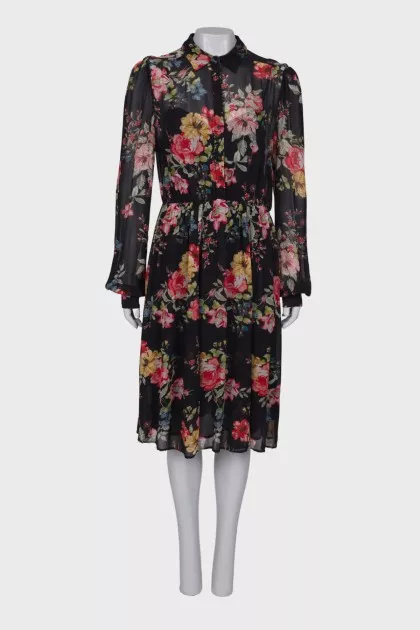 Black dress in floral print