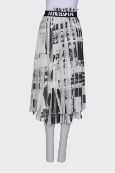 Pleated skirt in print
