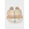 Patterned leather slippers