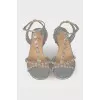 Mother-of-pearl sandals with pearls